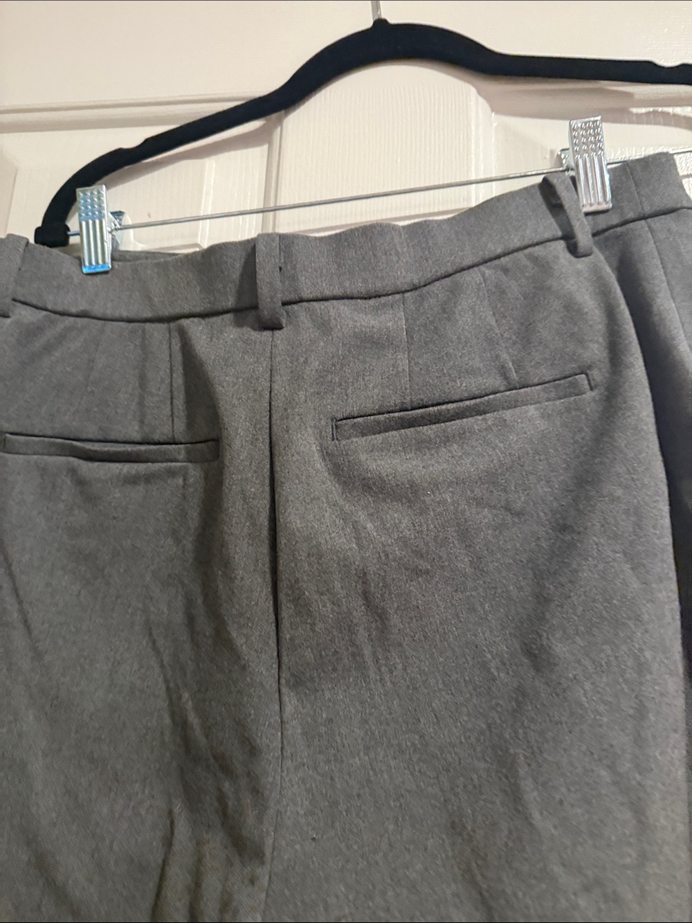 Uniqlo Gray Straight-Leg Dress Trousers - Picture 3 of 5